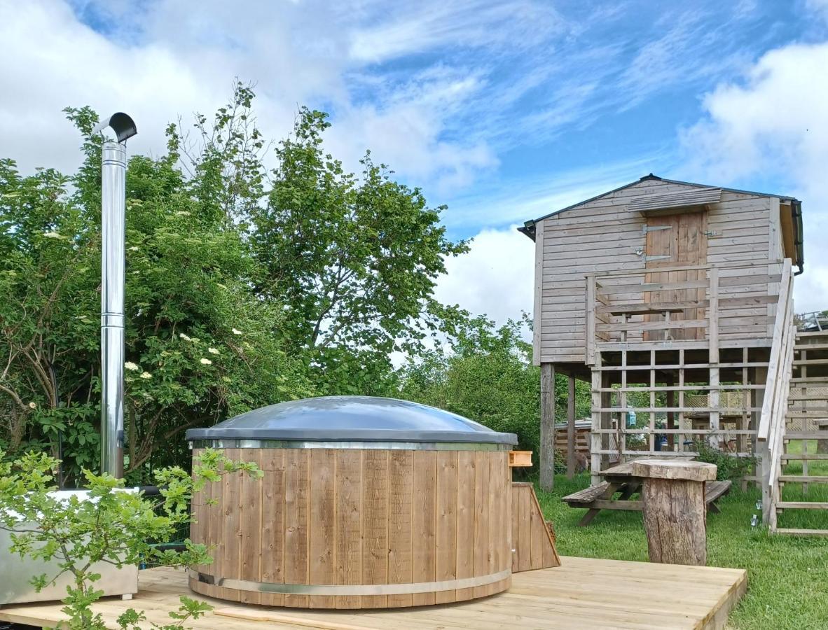 Norwell View Farm Glamping With Hot Tubs Hotel Bath Eksteriør billede