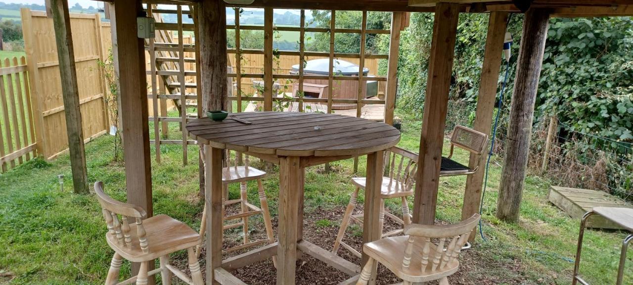 Norwell View Farm Glamping With Hot Tubs Hotel Bath Eksteriør billede