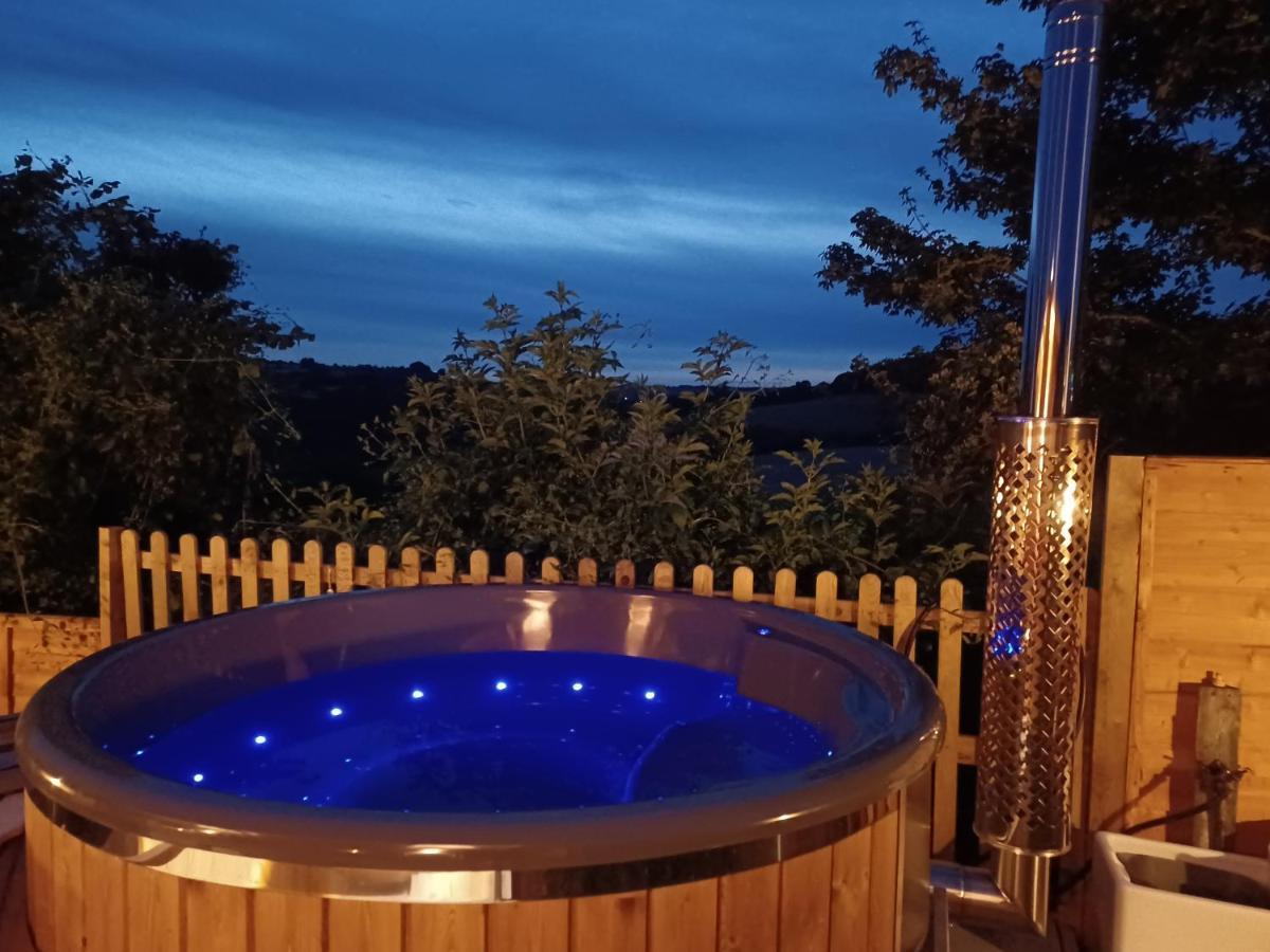 Norwell View Farm Glamping With Hot Tubs Hotel Bath Eksteriør billede